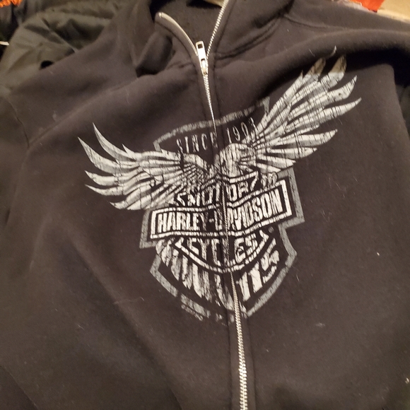 Harley davidson 4 button up shirts,1 sweatshirt - Picture 2 of 4